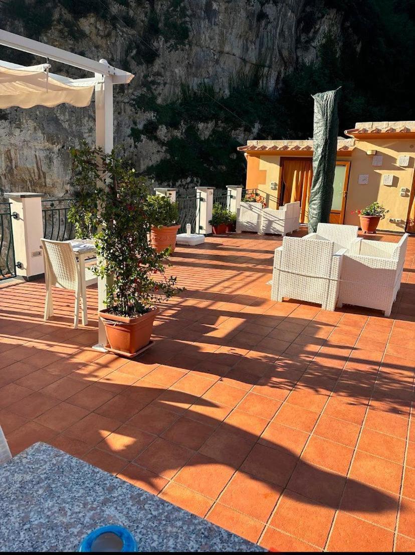 B&B Valenti Amalfi Exteriér fotografie